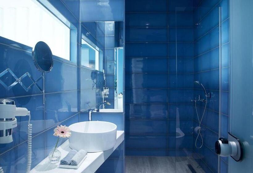 4인용 수피리어 룸, Alkyonis