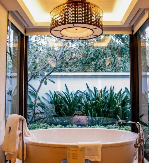 ویلای یک اتاق خوابه با استخر شنا, Banyan Tree Lang Co