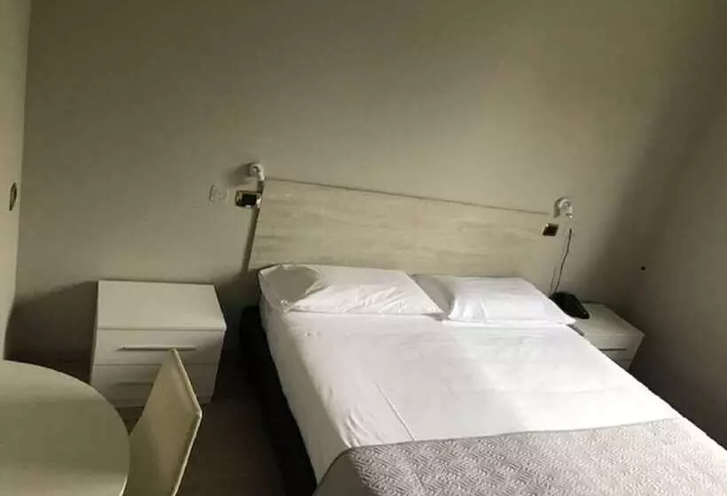 エコノミールーム, Hp Fly Hotel Bologna