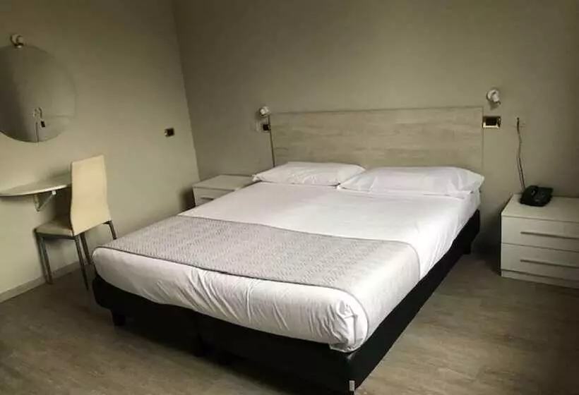 エコノミールーム, Hp Fly Hotel Bologna