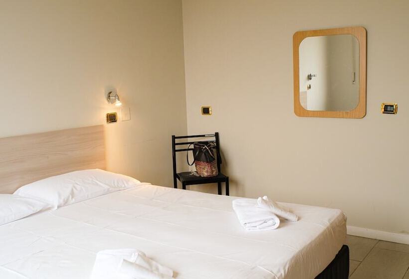 Номер Economy, Hp Fly Hotel Bologna