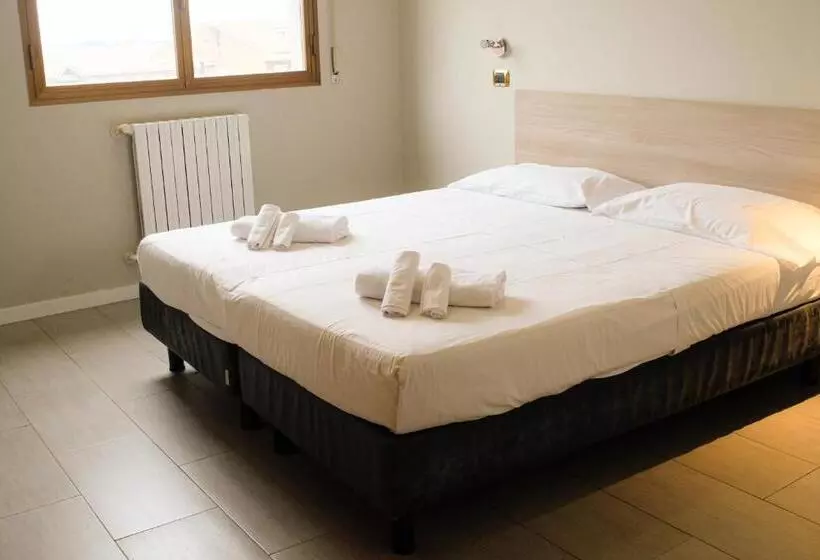 エコノミートリプルルーム, Hp Fly Hotel Bologna