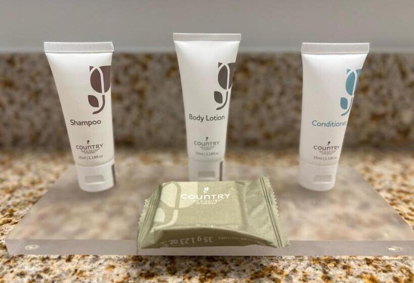 Люкс Deluxe Кровать Кинг, Country Inn & Suites By Radisson, Emporia, Va