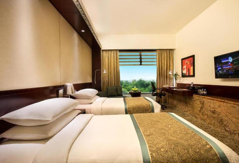 豪华房间, Crowne Plaza Ahmedabad City Centre, An Ihg