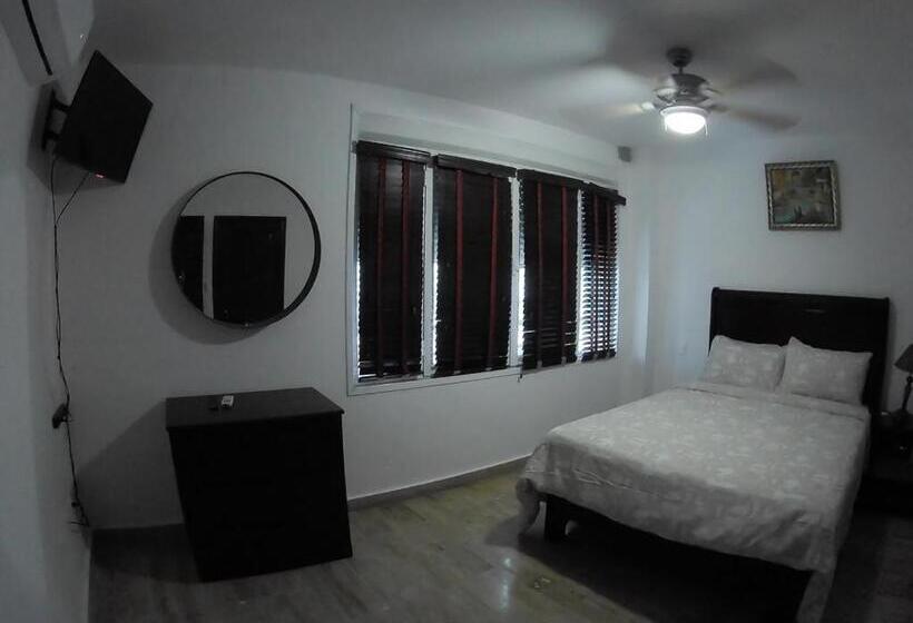 استودیوی استاندارد, Discovery