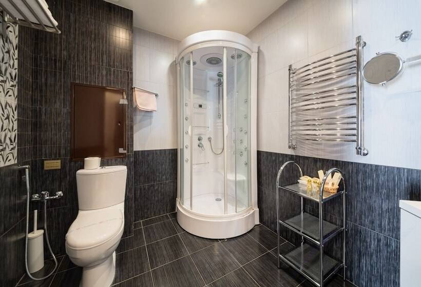 스탠다드 스튜디오, Kamergersky