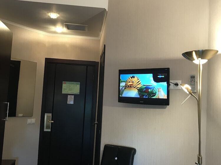 이코노미 룸, Kamergersky