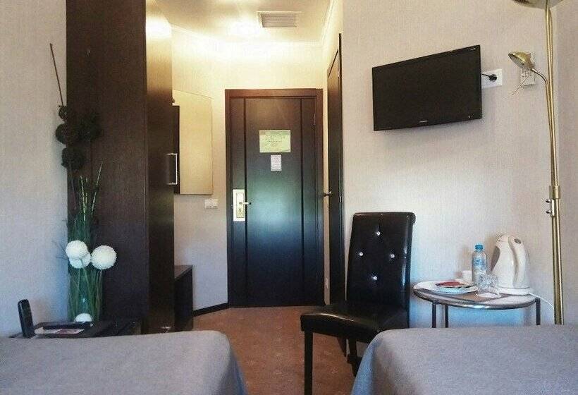 이코노미 룸, Kamergersky