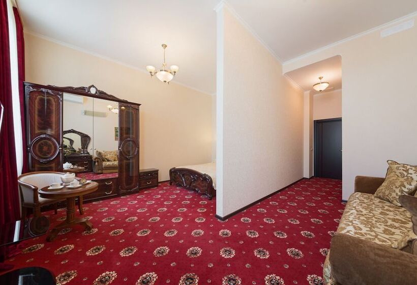 디럭스 룸, Kamergersky