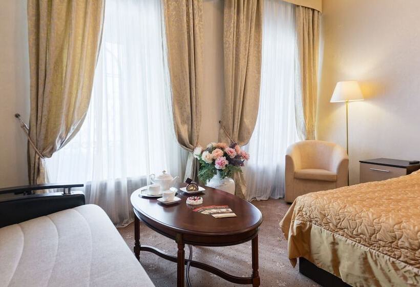 스탠다드 스튜디오, Kamergersky