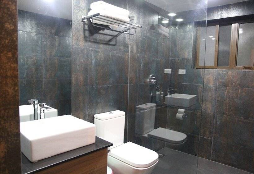 اتاق لوکس, Potala Guest House