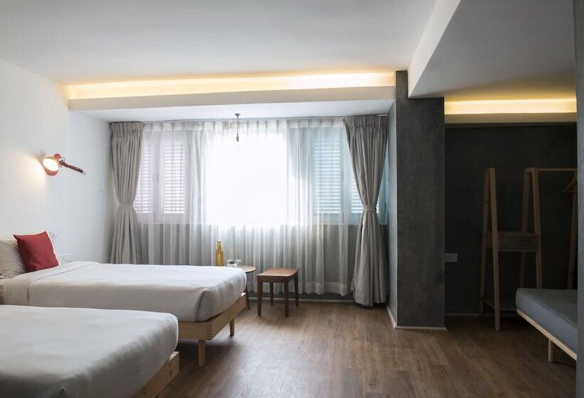 اتاق لوکس, Potala Guest House