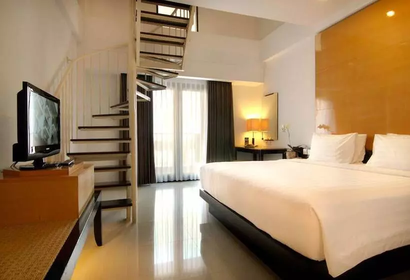 Quarto Familiar Premium, Santika Premiere Malang