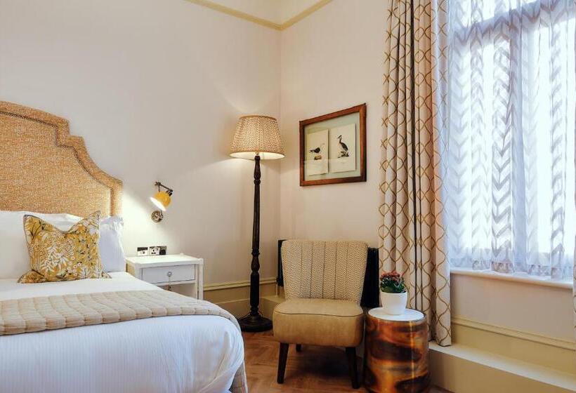 キングサイズベッドのスタンダードルーム, The Black Lion Pub & Boutique Guesthouse