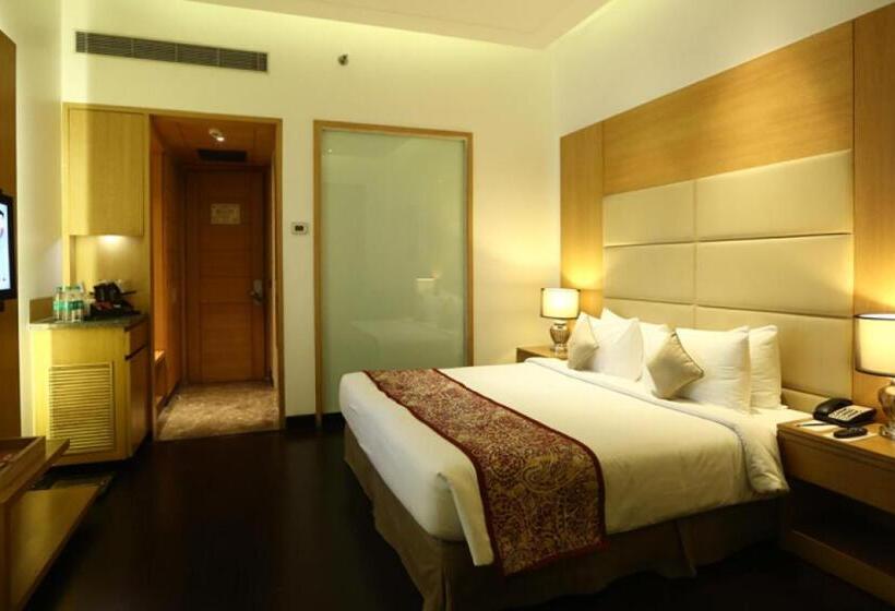 豪华房间, The Umrao