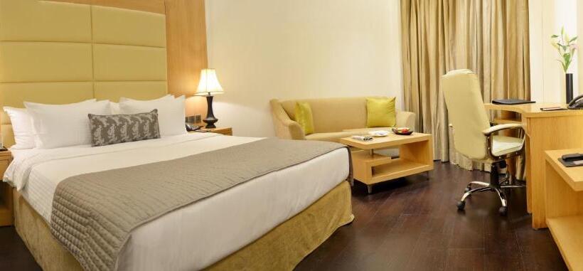 带大床的行政房间, The Umrao