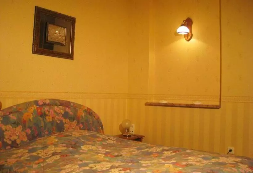 Standard Yhden Hengen Huone, Landhaus Hotel Romantik