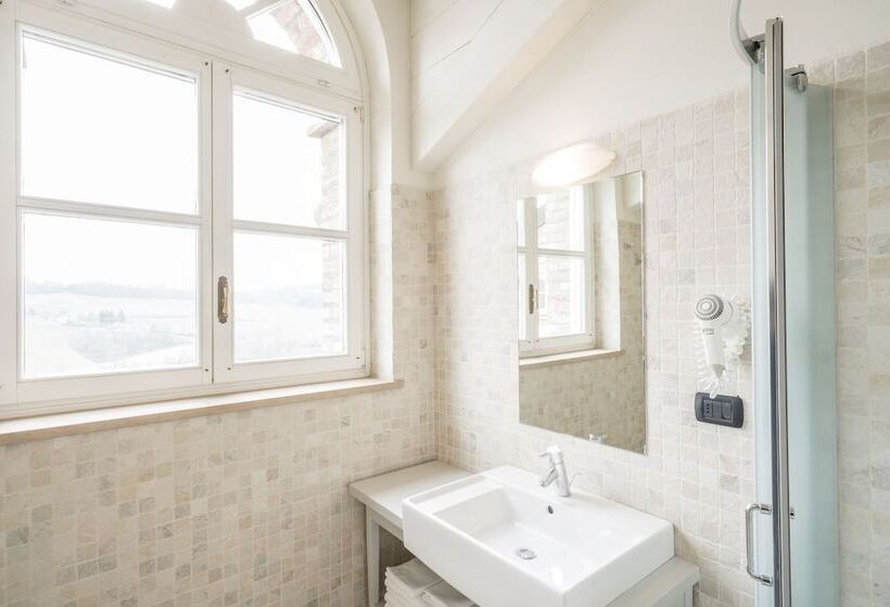 标准间, Spinerola Hotel In Cascina & Restaurant Uvaspina