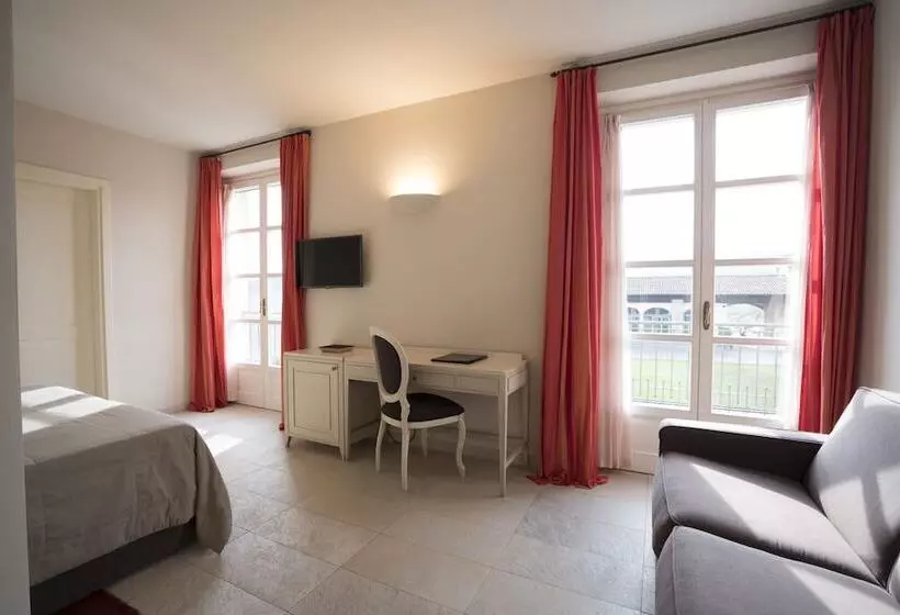 バルコニー付きスーペリアルーム, Spinerola Hotel In Cascina & Restaurant Uvaspina