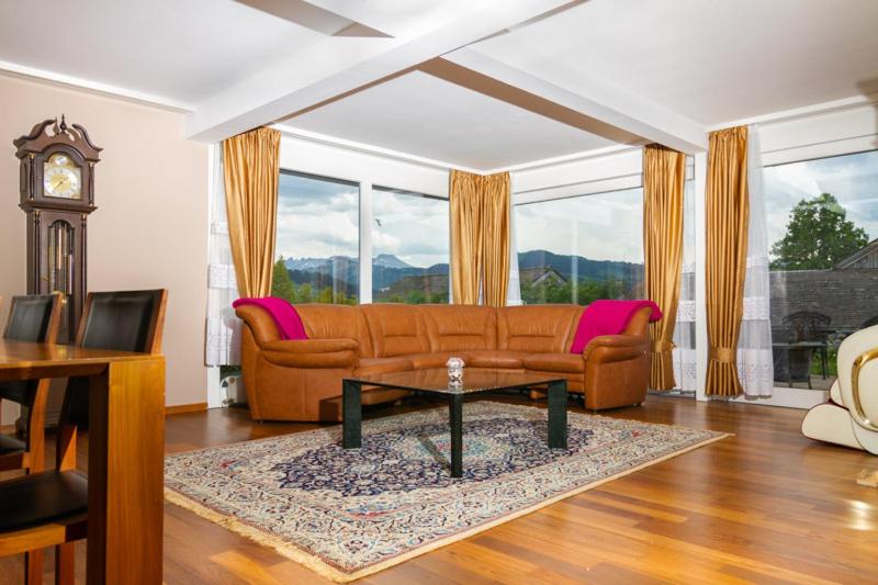 Апартаменты 1 Спальня Нижний Этаж, Swiss Views