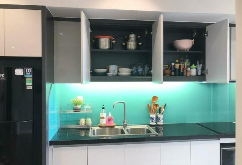 آپارتمان 1 خوابه با چشمانداز دریا, Altara Residences Quy Nhơn Sam N Sea Apartment Căn Hộ Homestay View Biển Có Hồ Bơi