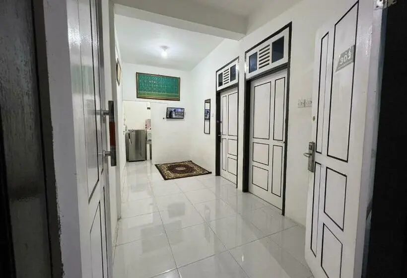 Perhehuone, Dnaiko Syariah