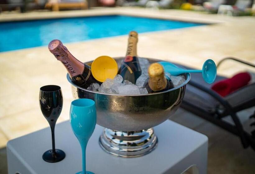 标准间带露台, Havana Resort