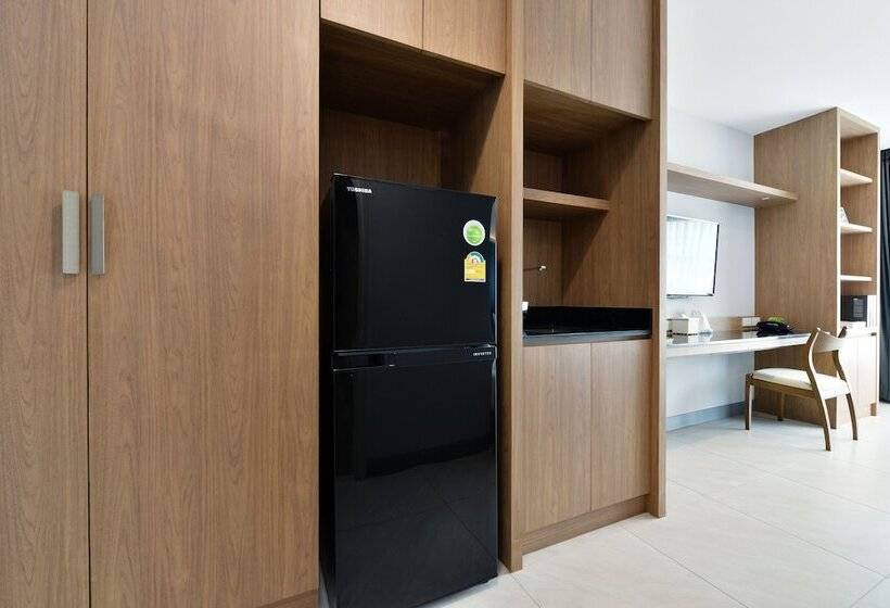 استودیوی استاندارد, Vst Punnawithi