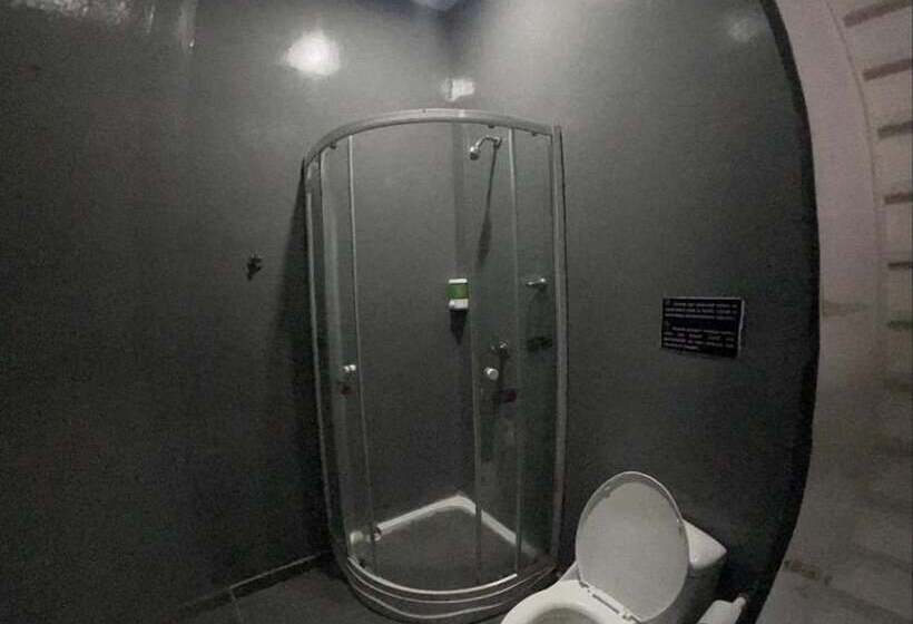 スタンダードルーム, Hostal Seven Nights Cartagena