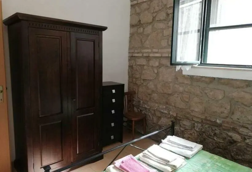 آپارتمان 1 خوابه با چشم‌انداز باغ, Agriturismo Il Fienile