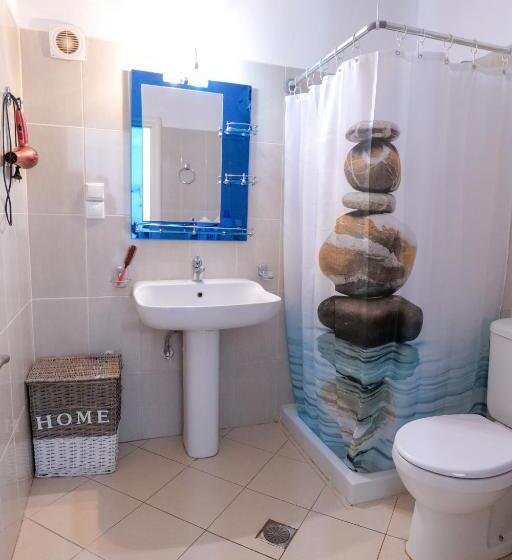 דירה בת חדר שינה 1 עם מרפסת, Duka S House