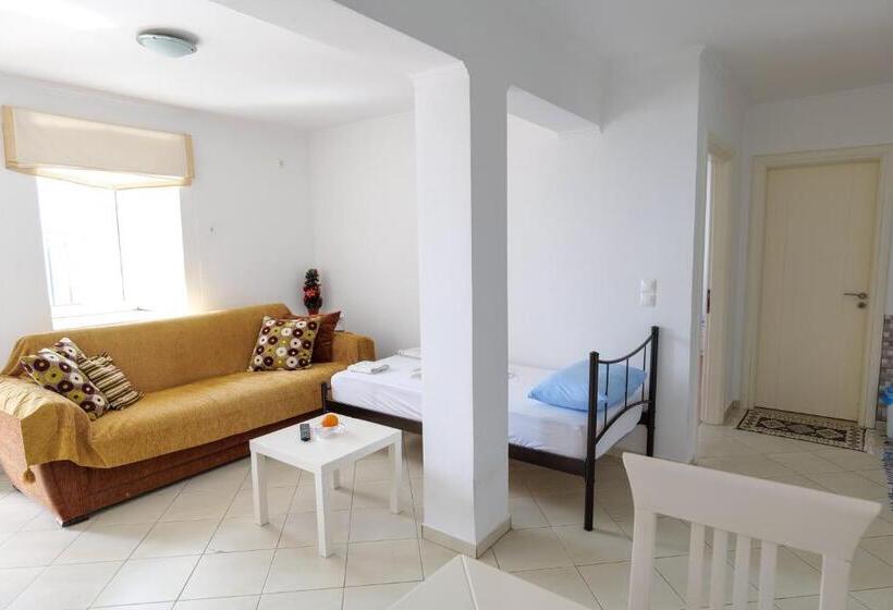 דירה בת חדר שינה 1 עם מרפסת, Duka S House