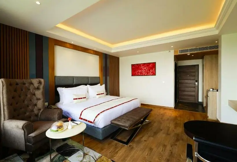 デラックスルーム, Justa Cliffend Resort & Spa Mashobra