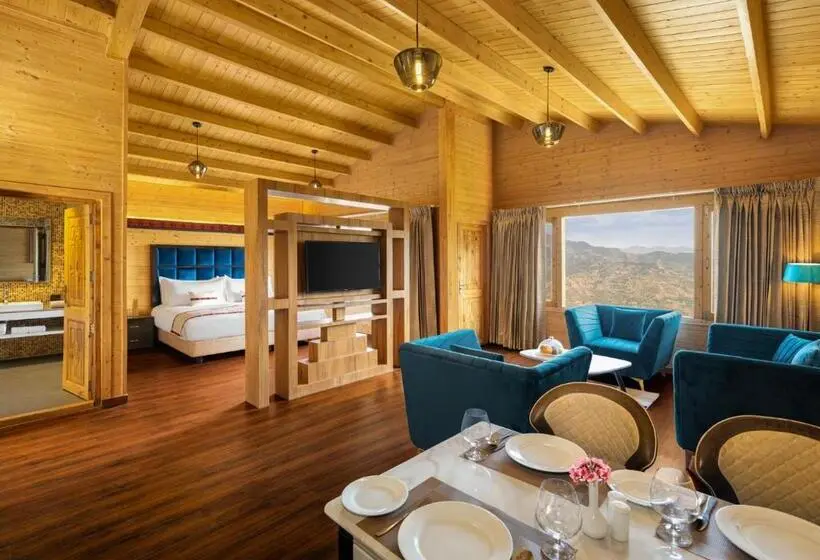 バルコニー付スイート, Justa Cliffend Resort & Spa Mashobra