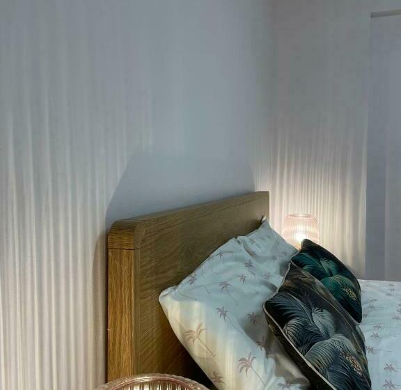 带大床的豪华间, The Espy Hostel