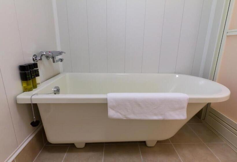 ツーベッドルーム　ヴィラ, Gakuto Villas