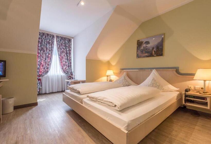 패밀리 룸 가든 전망, Am Schlosspark