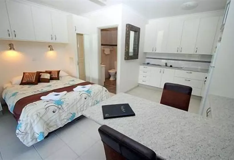 エクゼクティブワンルーム, Coral Point Lodge