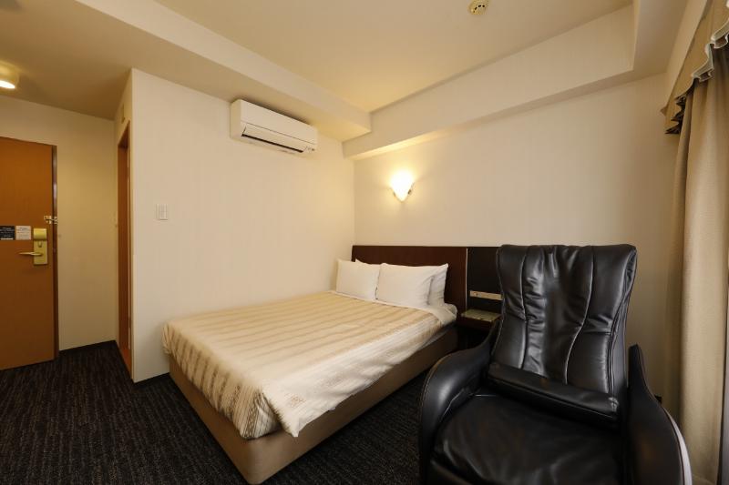 חדר דלוקס, Blion Naha