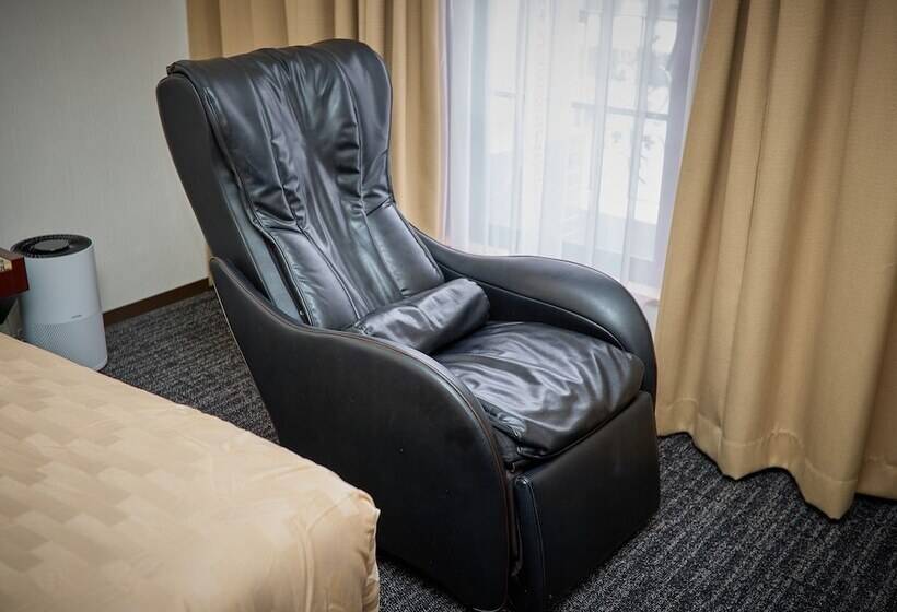 חדר דלוקס, Blion Naha