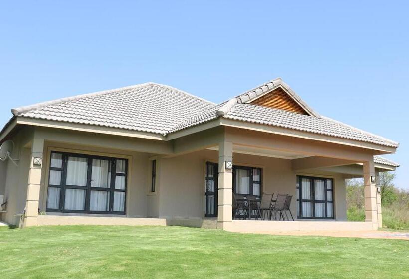 اتاق لوکس, Nkonyeni Lodge & Golf Estate