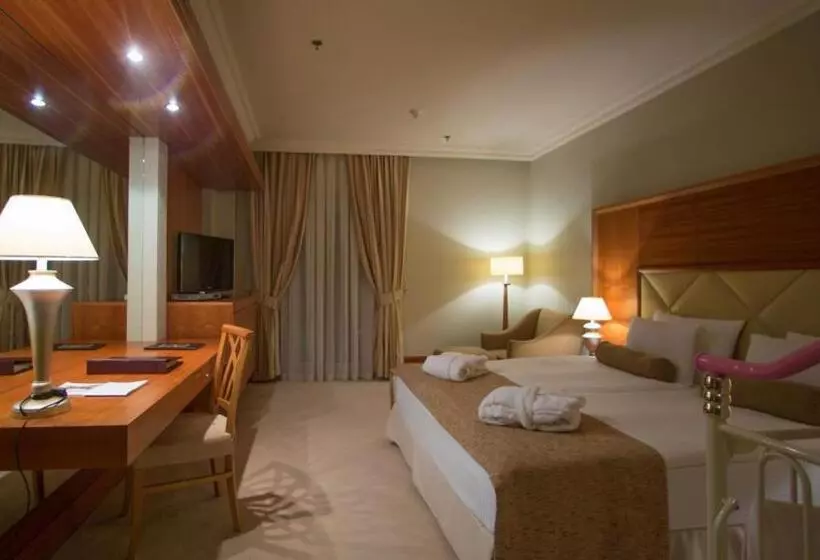 スーペリアールーム, Rixos-prykarpattya Resort