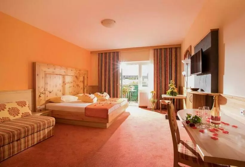 バルコニー付きスーペリアルーム, Thermenhotel Puchasplus Stegersbach