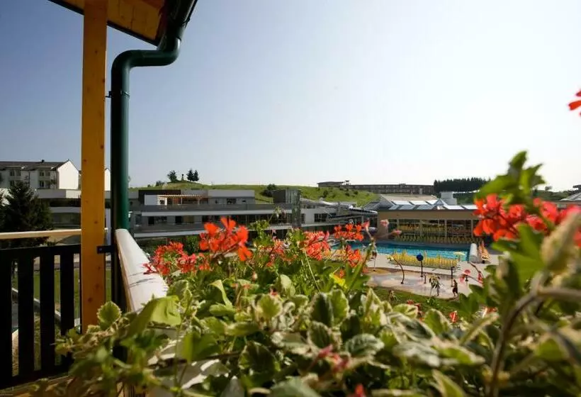 バルコニー付きスーペリアルーム, Thermenhotel Puchasplus Stegersbach