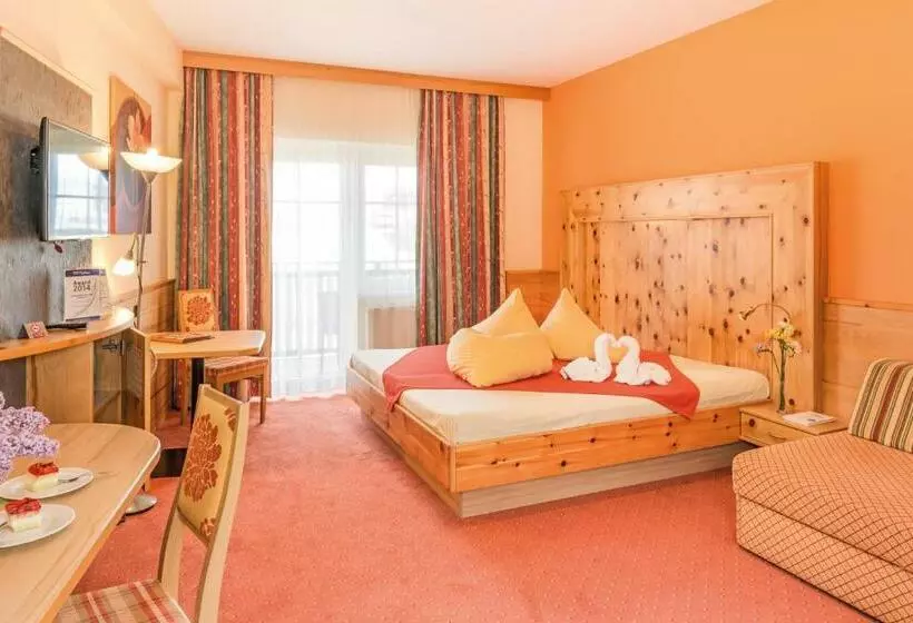 バルコニー付きスーペリアルーム, Thermenhotel Puchasplus Stegersbach