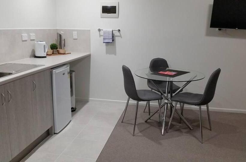 آپارتمان لوکس 1 خوابه, Top Spot Motel