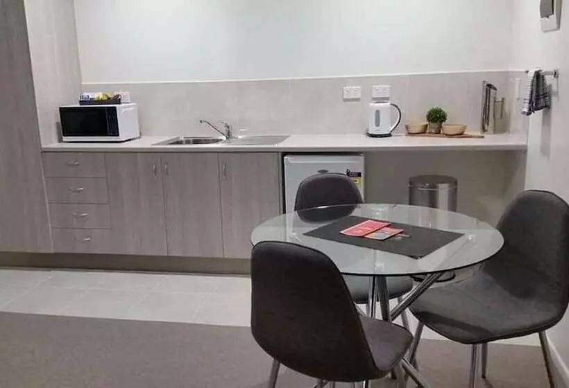 آپارتمان سوپریور 1 خوابه, Top Spot Motel