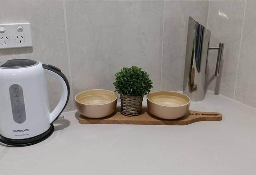 آپارتمان سوپریور 1 خوابه, Top Spot Motel