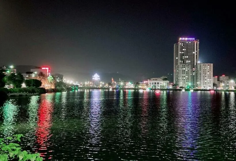 اتاق استاندارد چهار تخته, Hostel Aria