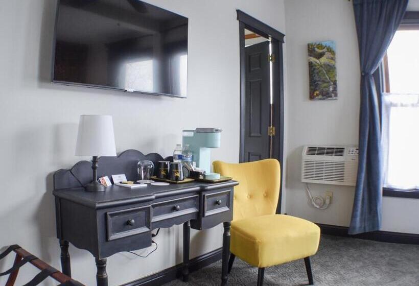 غرفة ديلوكس سرير كينج, Stevenson